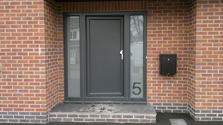 Internorm-door-with-personalised-glass